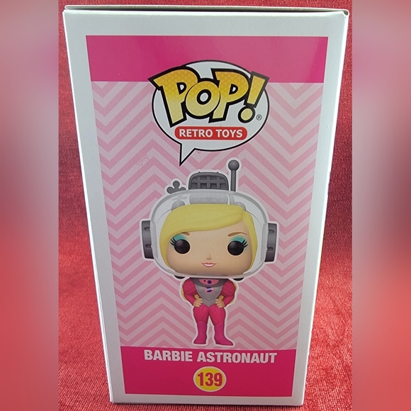 Barbie astronaut funko # 139 (nib) With pop protector - Picture 6 of 7
